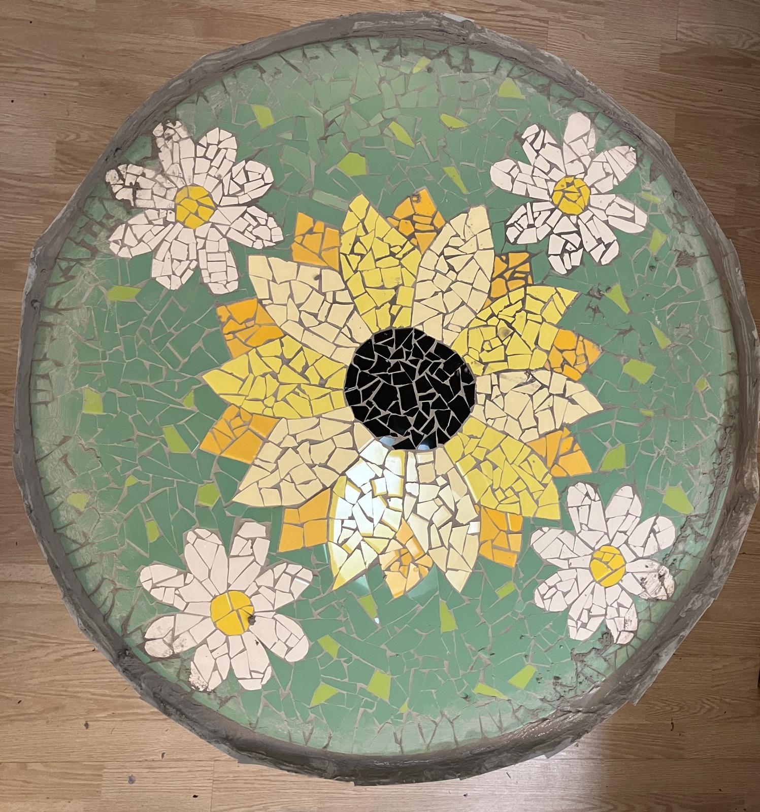 Foto 9 bij Artikel Daar is die dan, het project: De Mozaiektafel!.