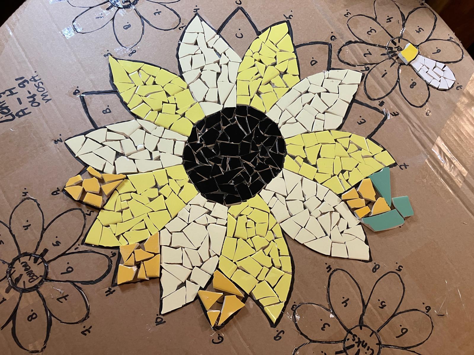 Foto 48 bij Artikel Daar is die dan, het project: De Mozaiektafel!.