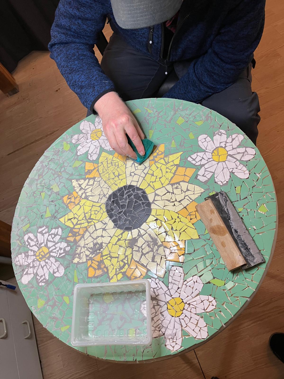 Foto 14 bij Artikel Daar is die dan, het project: De Mozaiektafel!.