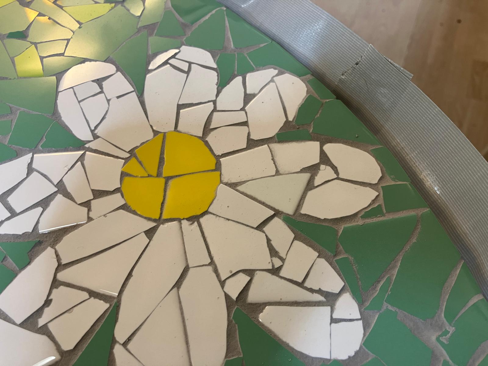 Foto 8 bij Artikel Daar is die dan, het project: De Mozaiektafel!.