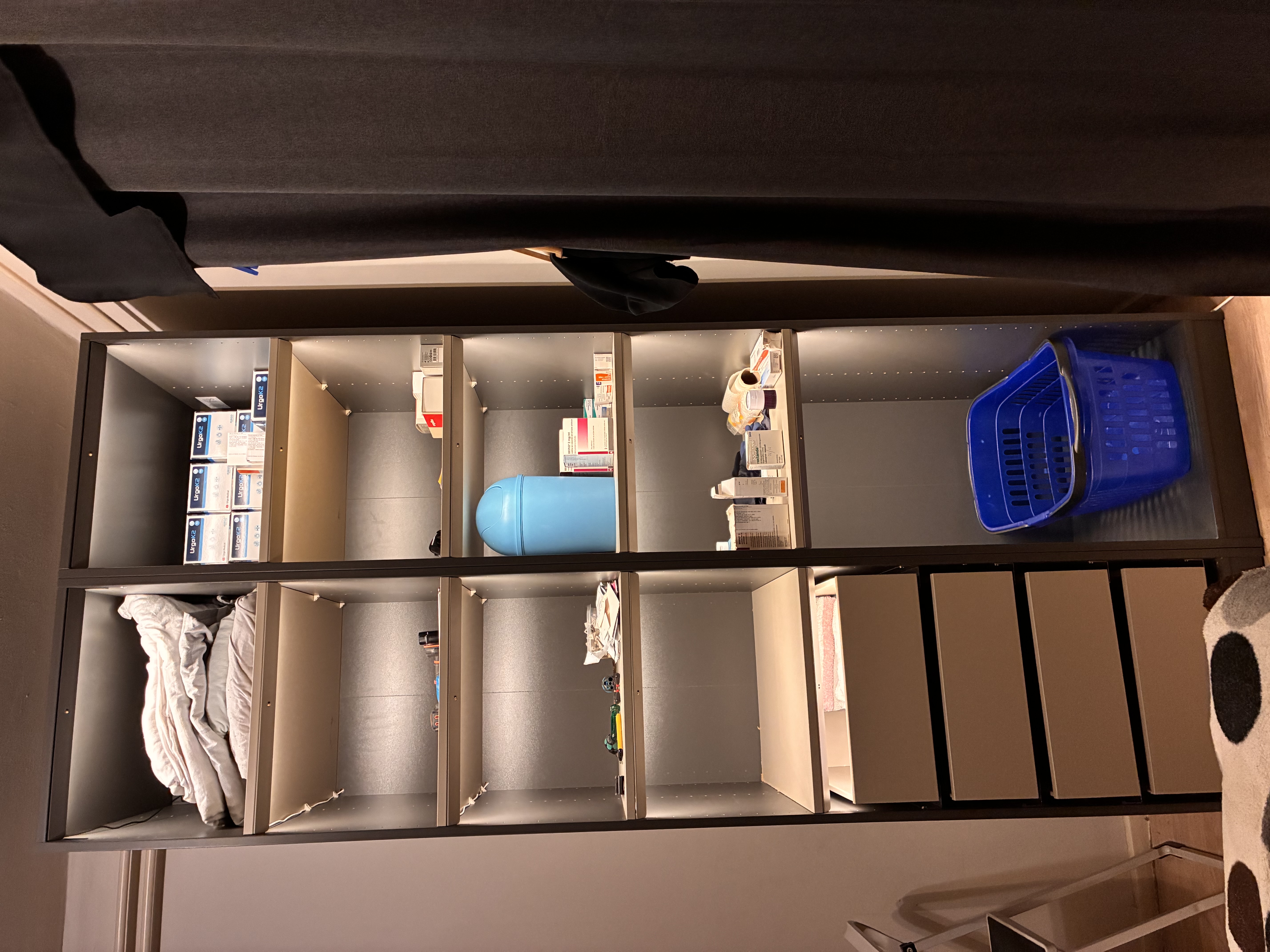 Foto 7 bij Artikel Nieuwe IKEA kledingkast gebouwd.
