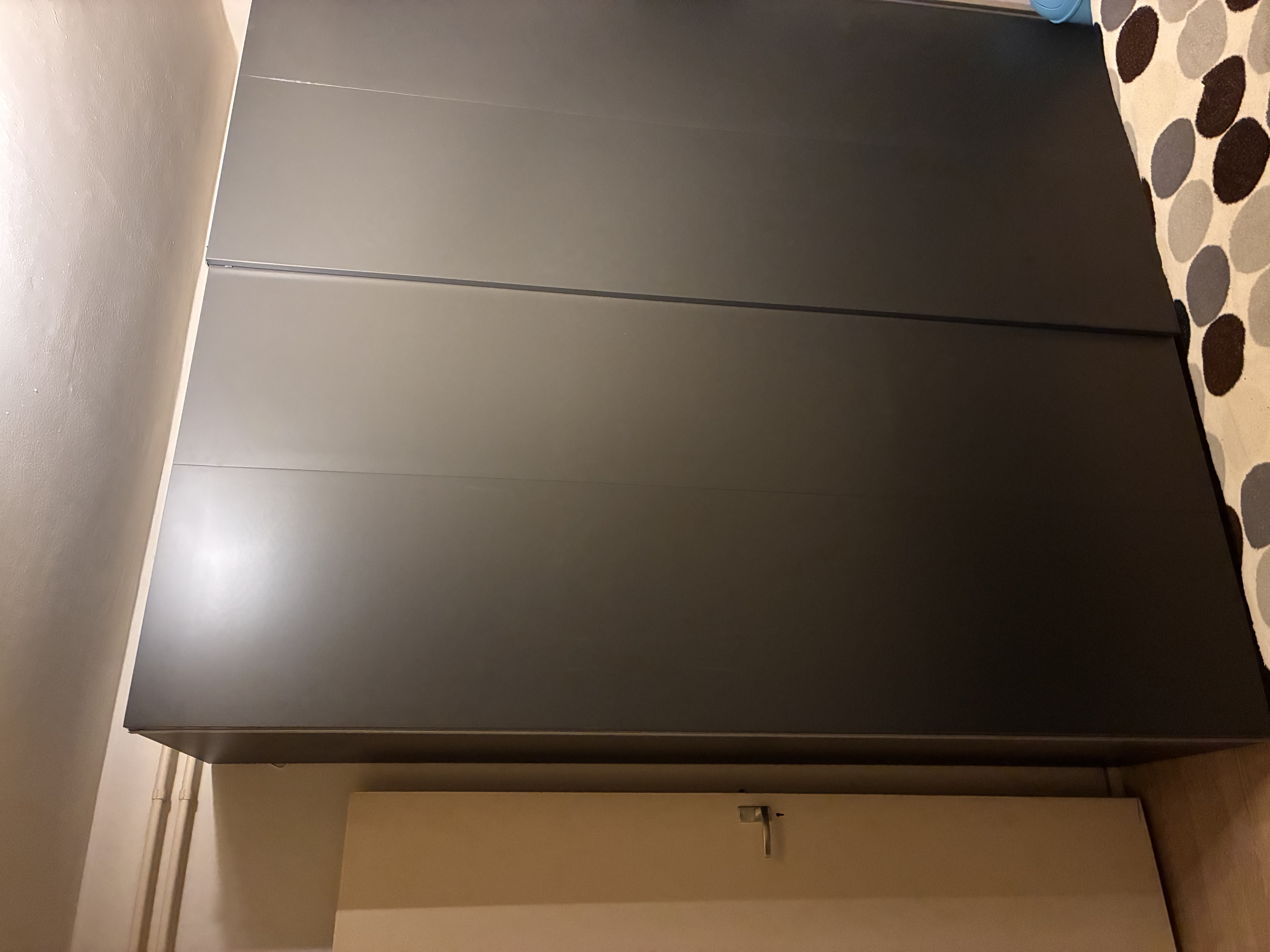 Foto 4 bij Artikel Nieuwe IKEA kledingkast gebouwd.