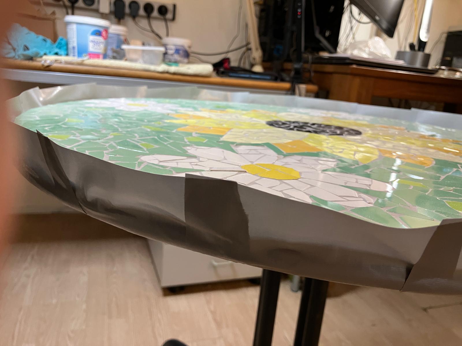 Foto 5 bij Artikel Daar is die dan, het project: De Mozaiektafel!.